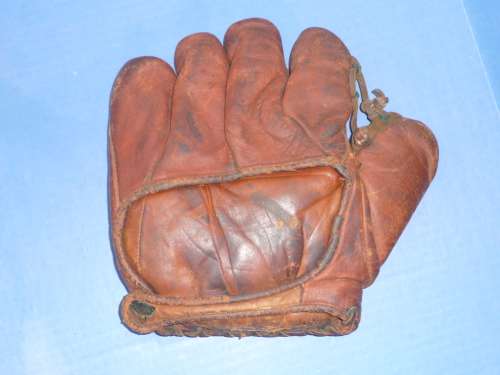 Grommet Web Fingers Back